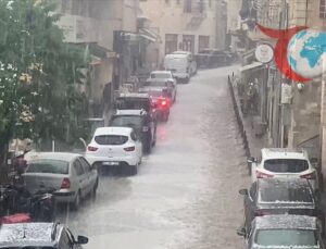 Dolu Sonrası Mardin’de Sürücüler ve Yayalar Zor Anlar Yaşıyor