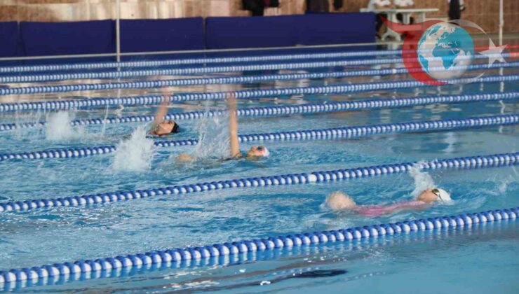 Elazığ’da Minikler Kategorisi Yüzme Müsabakaları Tamamlandı