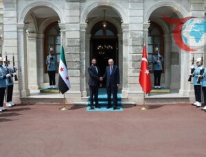 Erdoğan, Şara’yı Dolmabahçe Çalışma Ofisi’nde Karşıladı