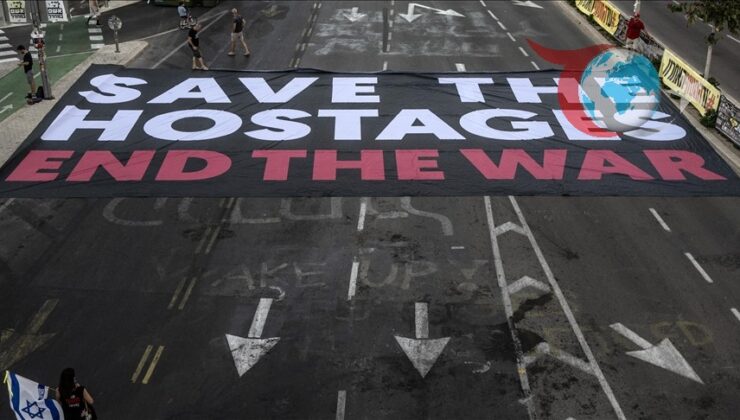 Esir Aileleri Tel Aviv’de Protesto Düzenledi