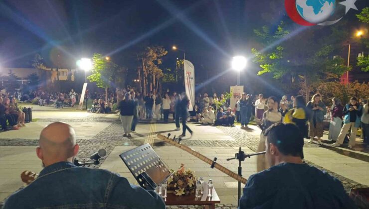 Eskişehir’de Gençlik Haftası Kapsamında Gençlik Konseri