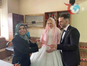 Estonya’dan Erzincan’a Yolculuk: Janelika Müslümanlığı Kabul Etti