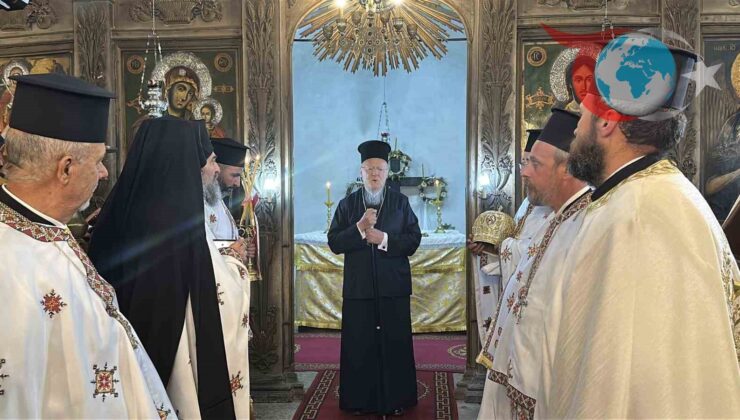 Fener Rum Patriği Bartholomeos Gökçeada’da Papazlığa Terfi Ayinine Katıldı