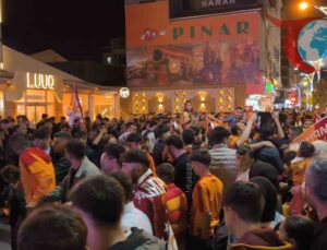 Galatasaray’ın Zaferi Tatvan’da Coşkuyla Kutlandı