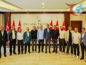 İstanbul Üniversitesi Hukuk Fakültesi Mezunları Hakkâri’de Buluştu