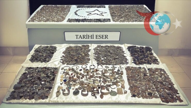 Kapıkule’de Tarihi Eser Operasyonu: 12 Bin 370 Sikke ve 400 Obje Ele Geçirildi
