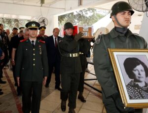 Kayıp şehit kadının kalıntıları 51 yıl sonra bulunarak KKTC’de defnedildi