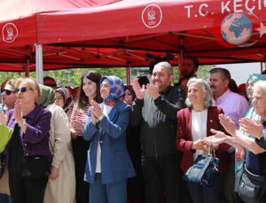 Keçiören Sanat ve Meslek Edindirme Kursları Yılsonu Sergisi Ziyarete Açıldı