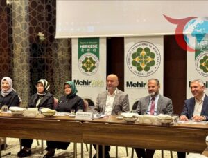 Konya’da Aile İçin Çalışan Vakfa Ödül