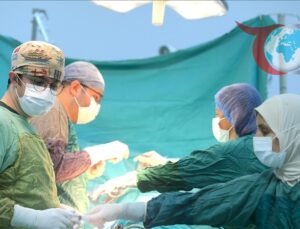 Köyde Yaşayan Hastaya Başarılı Ameliyat