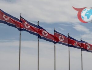 Kuzey Kore’de Yeni Bir Muhribin Denize İndirilme Töreninde Ciddi Kaza Meydana Geldi