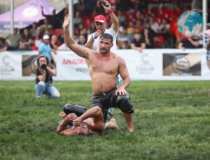 Merkezefendi Yağlı Güreşleri Heyecanla Son Buldu