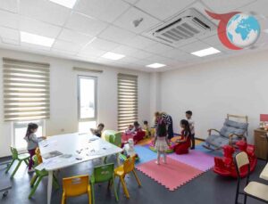 Mersin Büyükşehir Belediyesi Kadın Kursiyerlere Çocuk Oyun Odası Hizmeti Sunuyor