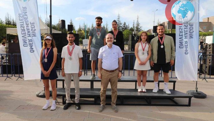 NÖHÜ Öğrencileri GençFest 2025 Etkinliğinde Buluştu