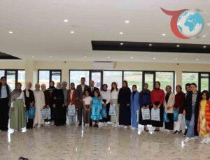 Oltu’da Öğrencilerin Manevi Başarısı Yemekte Kutlandı