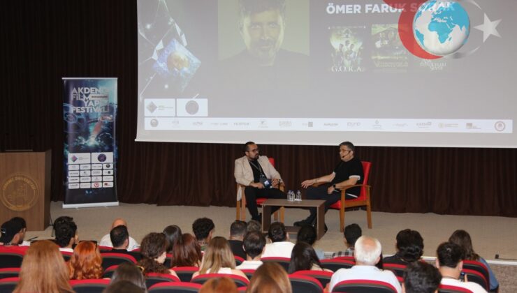 Ömer Faruk Sorak genç sinemacılara ilham verdi