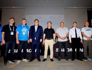 Salomon Çeşme Maratonu Basın Toplantısında Büyük İlgi