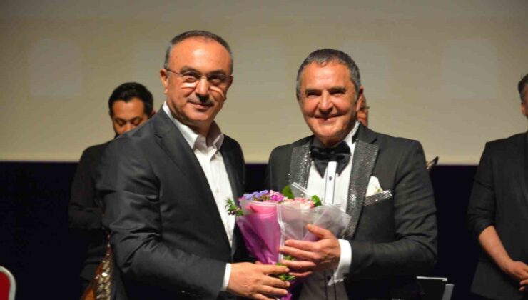 Tekirdağ’da Nostaljik Bir Gece: Yeşilçam Şarkıları Konseri