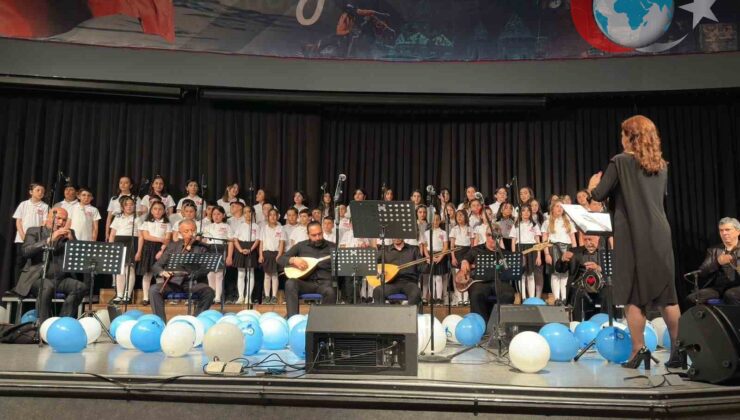 TRT Erzurum Müdürlüğü Türk Halk Müziği Gençlik ve Çocuk Korosu Konseri