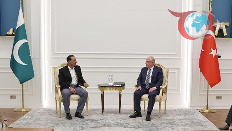 Türkiye ve Pakistan Kara Kuvvetleri Komutanları İstanbul’da Buluştu