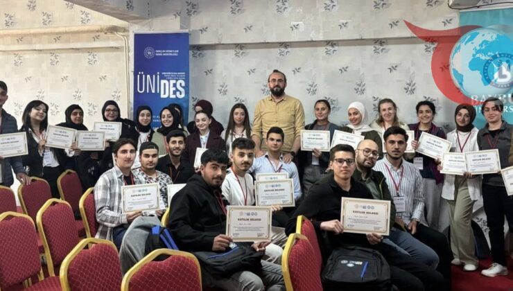 Üniversite Öğrencileri İçin İş Hayatı Eğitimi Verildi