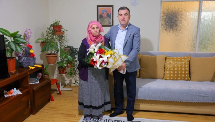 Vali Eldivan, Şehit ve Gaziyi Evlerinde Ziyaret Etti