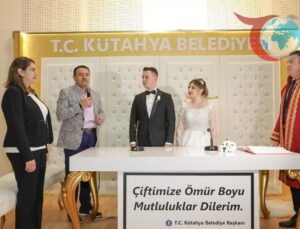 Vali Musa Işın, Yakın Korumasının Nikah Töreninde Şahitlik Yaptı