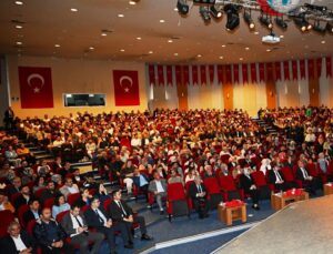 Valilik Tarafından Resmi Yazışma Kuralları Hizmet İçi Eğitim Semineri Düzenlendi