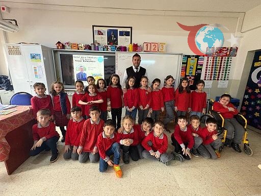 Yazar Erhan Köçer’den Minik Öğrencilere Unutulmaz Ziyaret