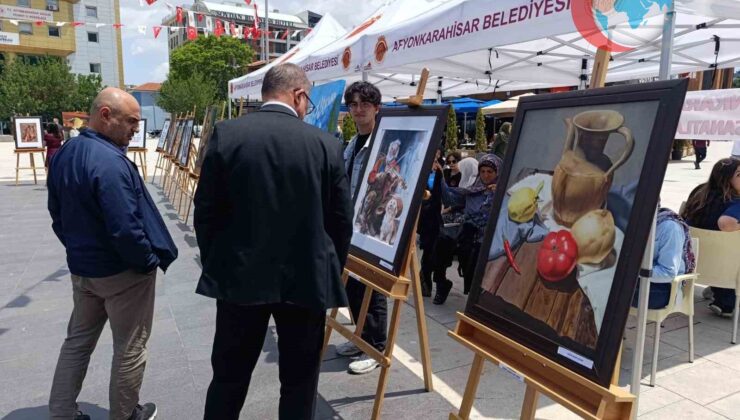 Afyonkarahisar’da Genç Sanatçıların Resim Sergisine Yoğun İlgi