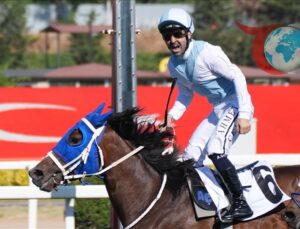 Ahmet Çelik, Gazi Koşusu’nda 8. Kez Şampiyon Olarak Tarih Yazdı