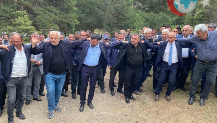 Akdağmadeni Muhtarlar Derneği Şöleni Yoğun Katılımla Gerçekleşti