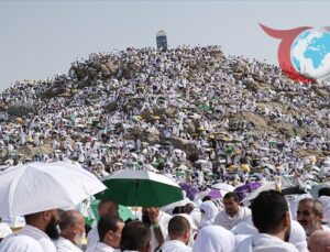 Arafat’ta Hacı Adayları İçin Üst Düzey Hazırlık: Diyanet İşleri Tüm Detayları Açıkladı