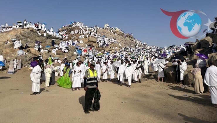 Arafat’ta İbadet ve Dua: Müslümanların İçten Yakarışı
