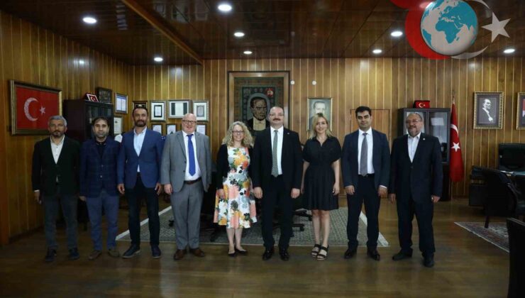 Atatürk Üniversitesi’nde Amerikan Dil Köşesi ile Kültürel ve Akademik Etkileşim Rüzgarı