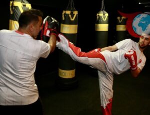 Baba-Oğul Kick Boksta Başarıya Koşuyor