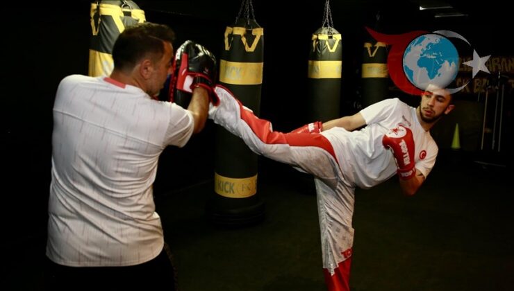 Baba-Oğul Kick Boksta Başarıya Koşuyor