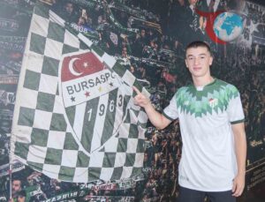 Bursaspor’da Gelecek Vaad Eden İmzalar: Emre Işık ve Enes Çalışkan