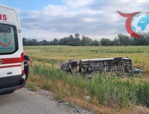 Çorum’da Düğün Dönüşü Feci Kaza: Minibüs Devrildi