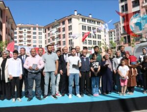 Depremzedelere Umut: 250 Bininci Afet Konutu Teslim Edildi