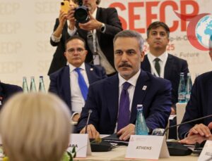 Dışişleri Bakanı Hakan Fidan, Tiran’da GDAÜ Zirvesi’nde Türkiye’yi Temsil Ediyor