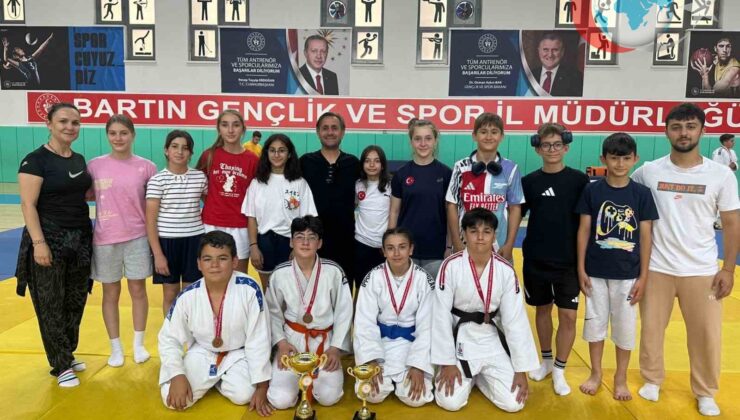 Düzceli Sporculardan Analig Müsabakalarında Büyük Başarı