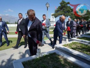 Erzincan’da Kurban Bayramı Öncesi Duygusal Ziyaretler