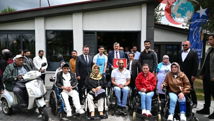 Erzurum Valisi Mustafa Çiftçi Engelli Vatandaşlarla Buluştu