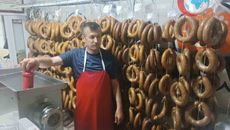 Eskişehir Kırka’da Kurban Bayramı’nın Vazgeçilmezi: Sucuk Üretimi