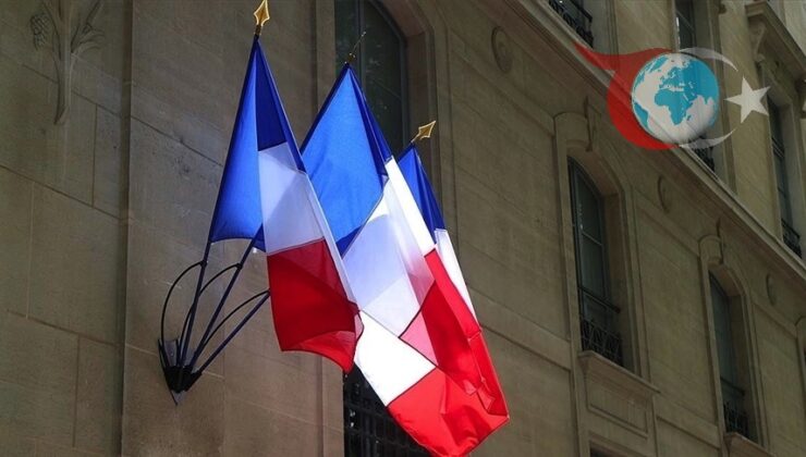 Fransa’da Camiye Saldıran Kişi Kur’an-ı Kerim Yaktığını İtiraf Etti