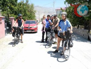 Fransız Gezginlerin Erzincan’da Tulum Peyniri Keşfi