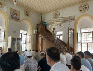 Görkemli Düğünler Evliliğin Ruhunu Zedeliyor