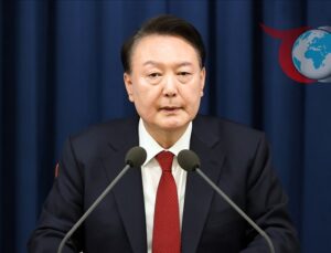 Güney Kore’de Siyasi Kriz: Eski Başkan Yoon’un Sıkıyönetim İlanı ve Azil Süreci