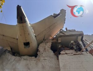 Hindistan’da Büyük Hava Kazası: Uçak Üniversite Hosteline Çarptı